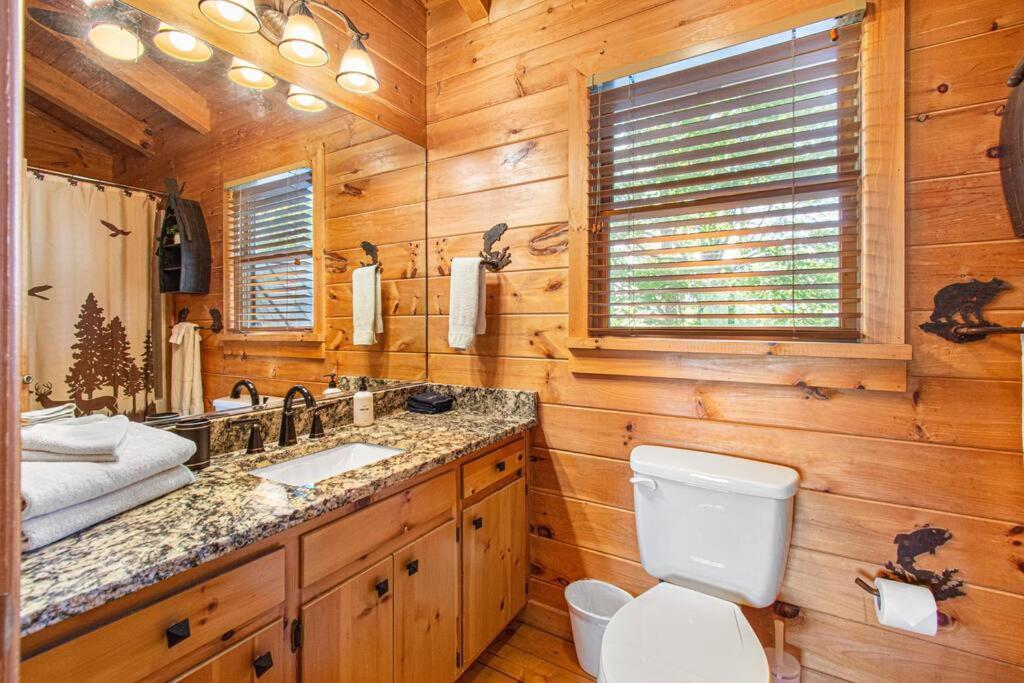 Cherry Log Summit Cabin By Bk Stays - Family Friendly - Playground - Game Room - Jacuzzi - Amazing Mountain Views Exterior foto