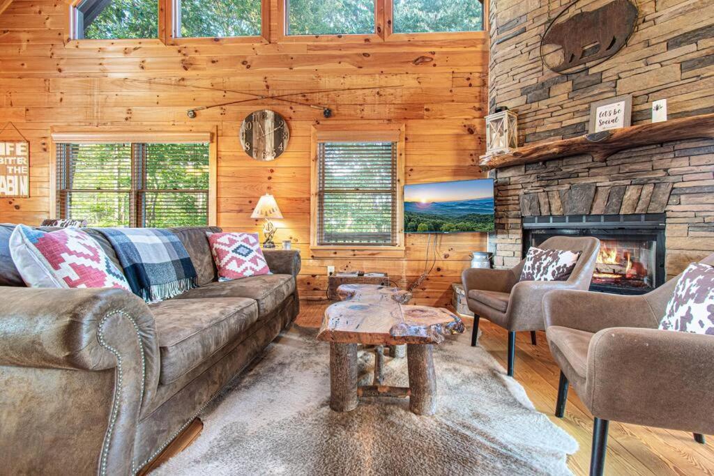 Cherry Log Summit Cabin By Bk Stays - Family Friendly - Playground - Game Room - Jacuzzi - Amazing Mountain Views Exterior foto
